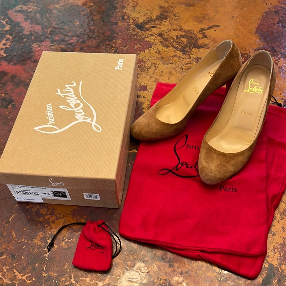 Rare - GUC Christian Louboutin Simple Pump 85 Veau Velours Indiana (tan) sz 38.5